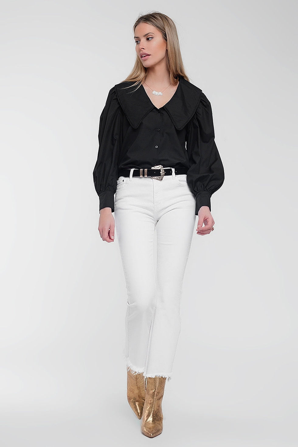 Thumbnail: Oversized Collared Shirt in Black