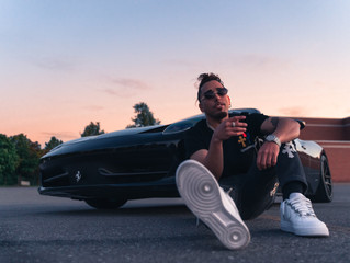 DelaNoche Releases Creative "Scammers" Visual In A Unique Manner