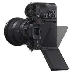 Sony Alpha a9 III Full-Frame Camera with Global Shutter
