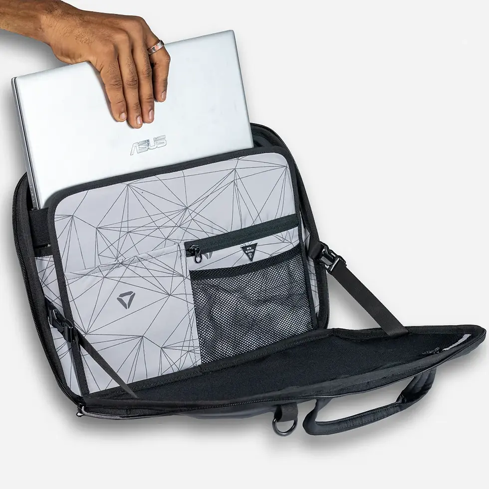 Thumbnail: Carbonado Tusk Laptop Case