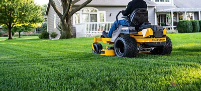zero-turn-mower-768x512.jpg