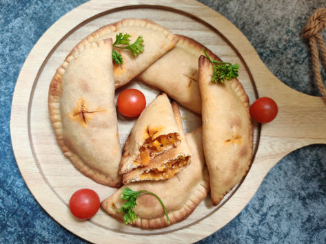 PIZZA CALZONE