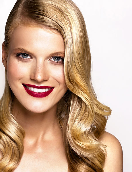 Sleek Blonde