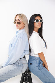 Social Figuur X Zonnebrillen.com