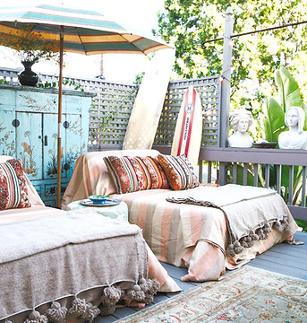 moroccan pom pom blanket 100% wool & cactus fiber grey