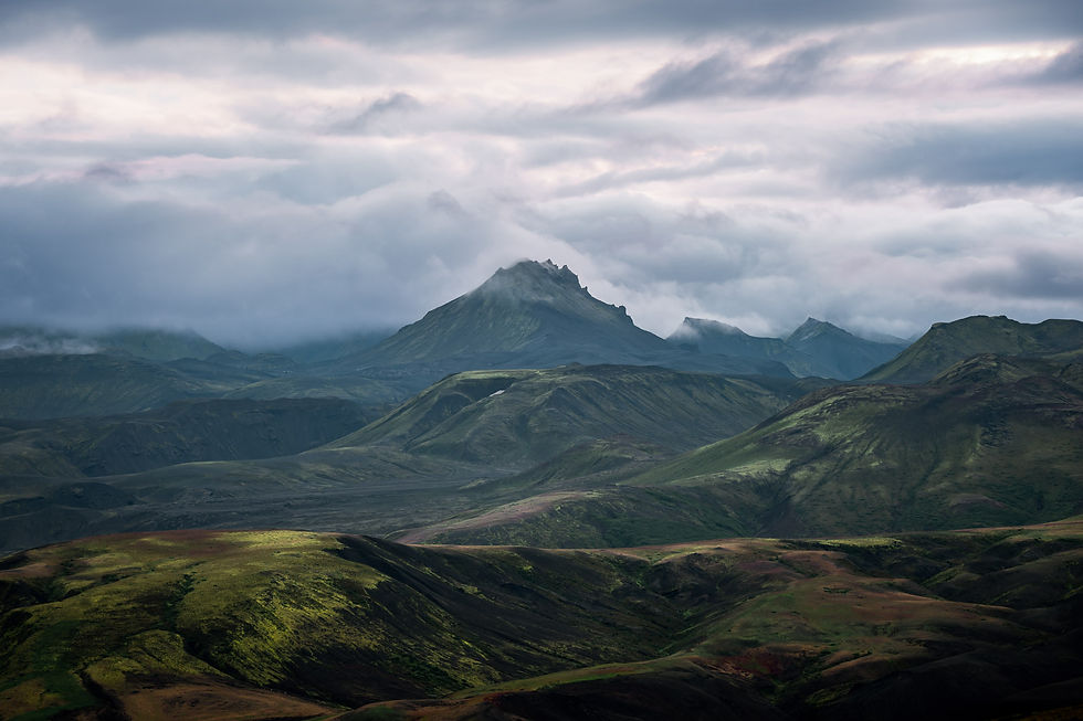 Wide-aspect view of Hattafell from Thorsmork, and the valleys inbetween.