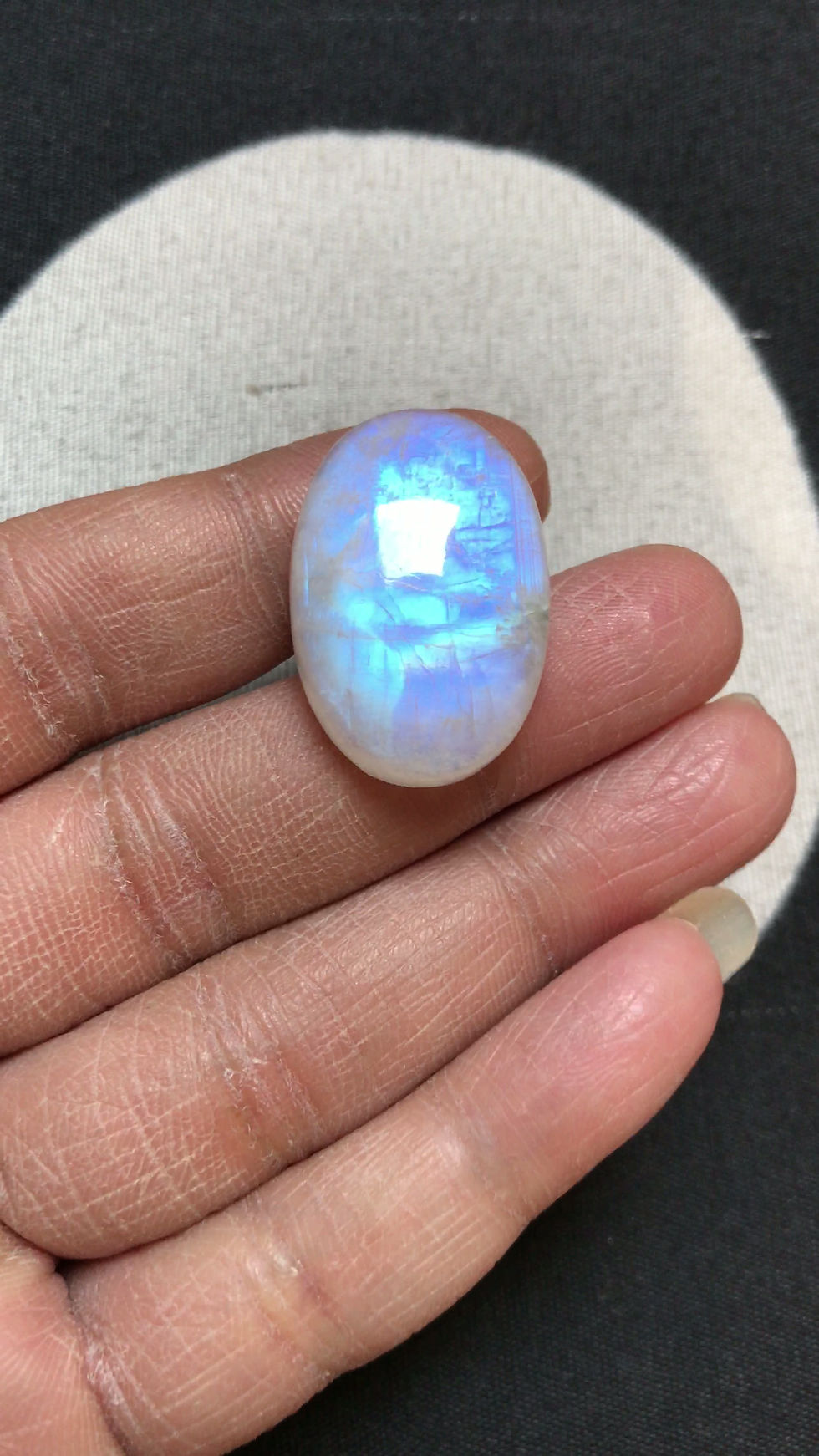 Thumbnail: Rainbow Moonstone Cabochon 1 Piece Size 30 MM Approx