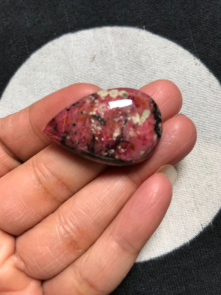 Миниатюра: Rhodonite Cabochon1 Piece Size 34 MM Approx