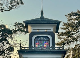17吉田直樹・尾山神社神門.jpeg