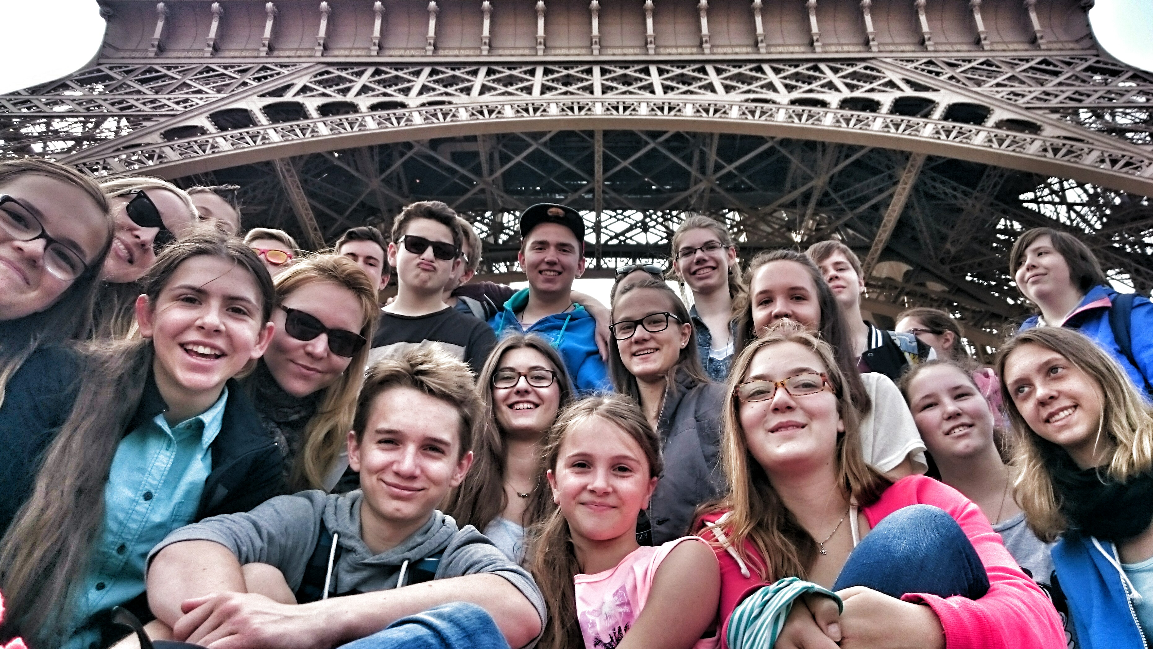 2015: Bon voyage