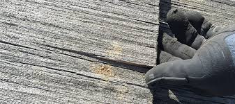 How Professionals Repair Cedar Roof Shingles