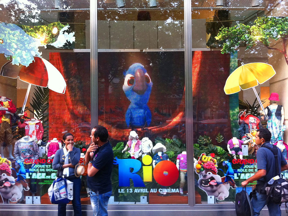 GAP London & Paris Window Displays