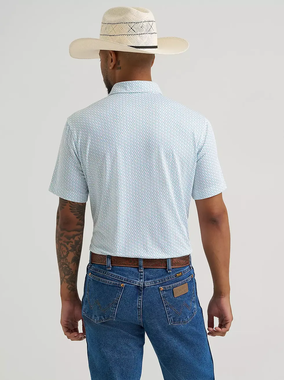 Thumbnail: Wrangler Men's All Terrain Gear Performance Daphne Print Polo