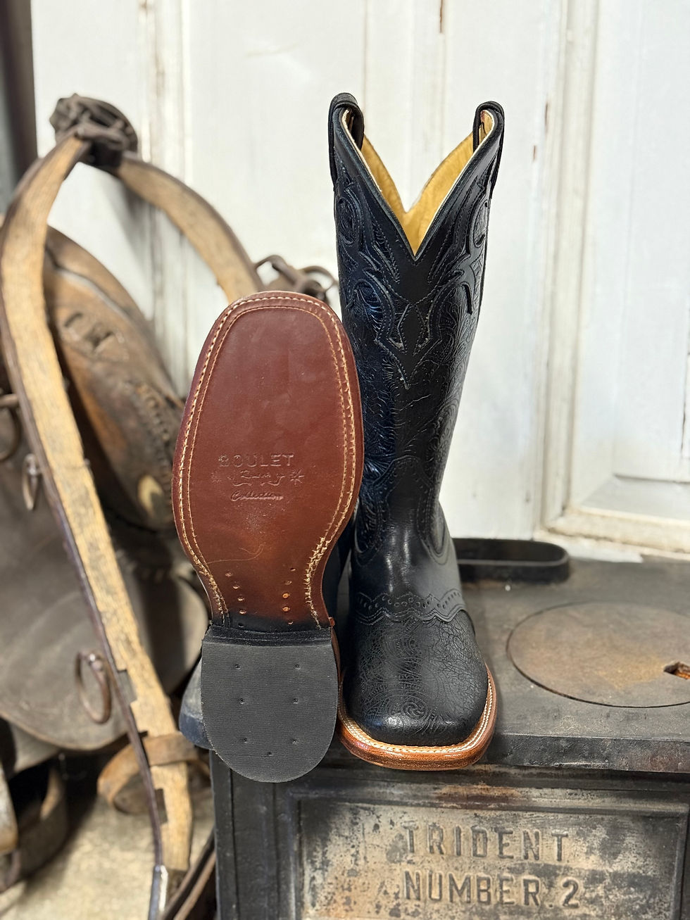 Thumbnail: Boulet 4311 Ladies Black Square Toe Cowboy Boot
