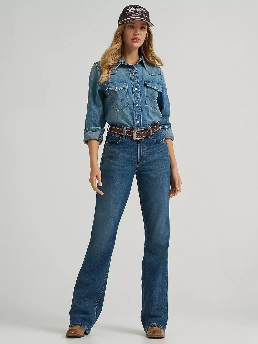 Thumbnail: Wrangler Ladies Iconic Denim Snap Western Shirt