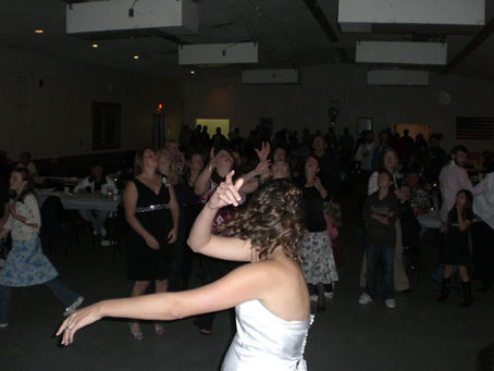 How to do Bouquet Toss without singles??