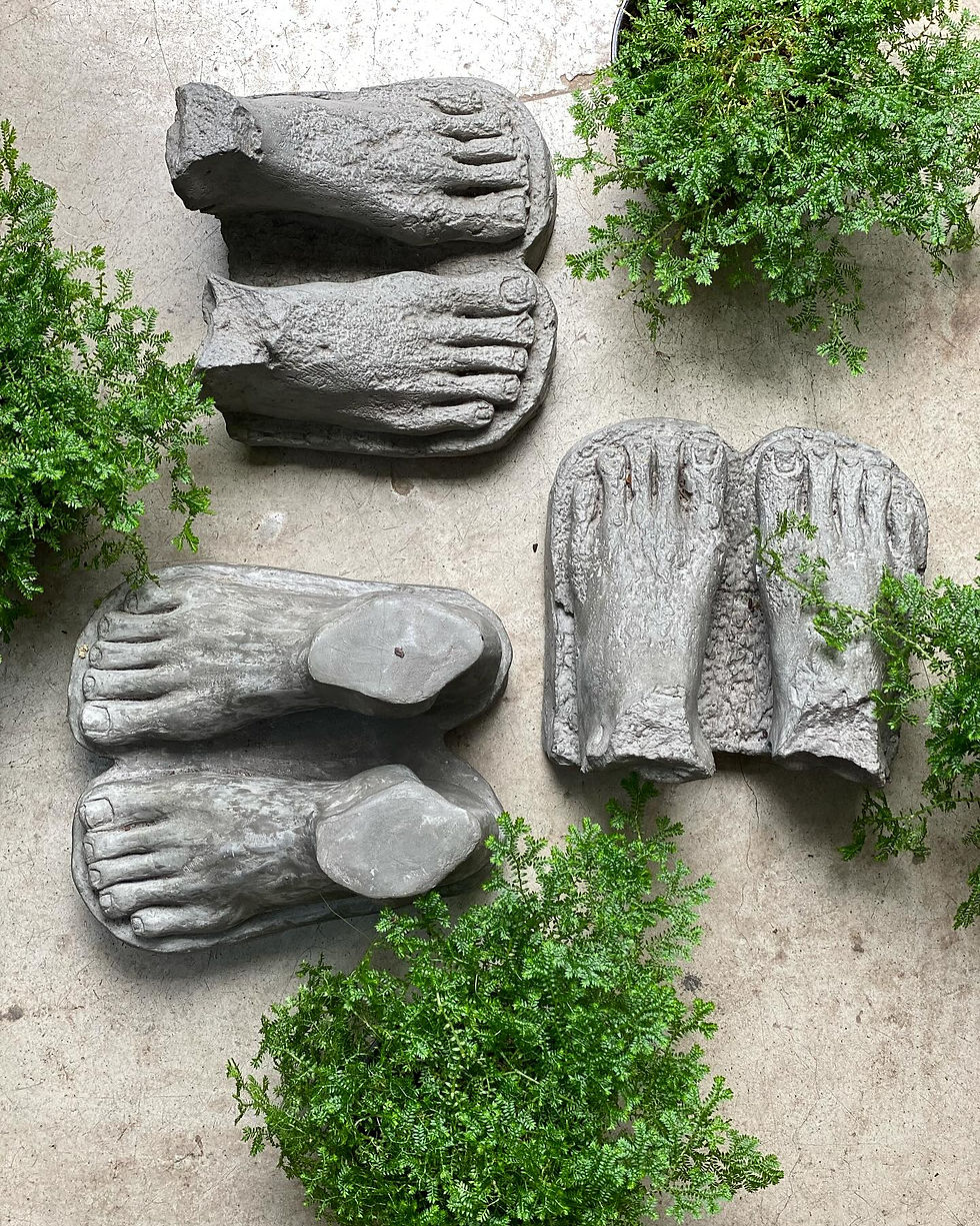 Thumbnail: Feet By Marieke Prinsloo-Rowe