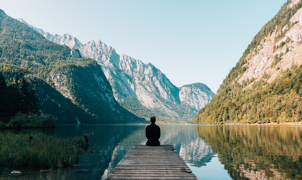Le montagne incontrano il lago