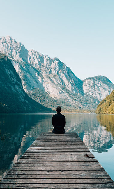 Mountains Meet Lake