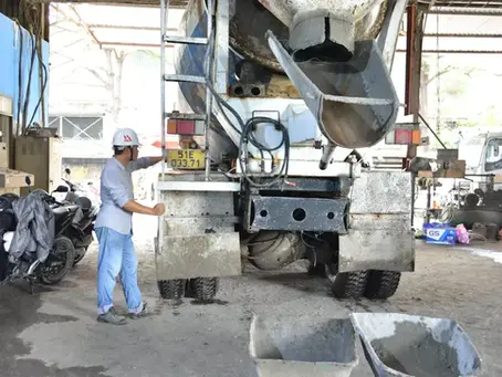 What Are the Essential Steps for Heavy Machine Maintenance?