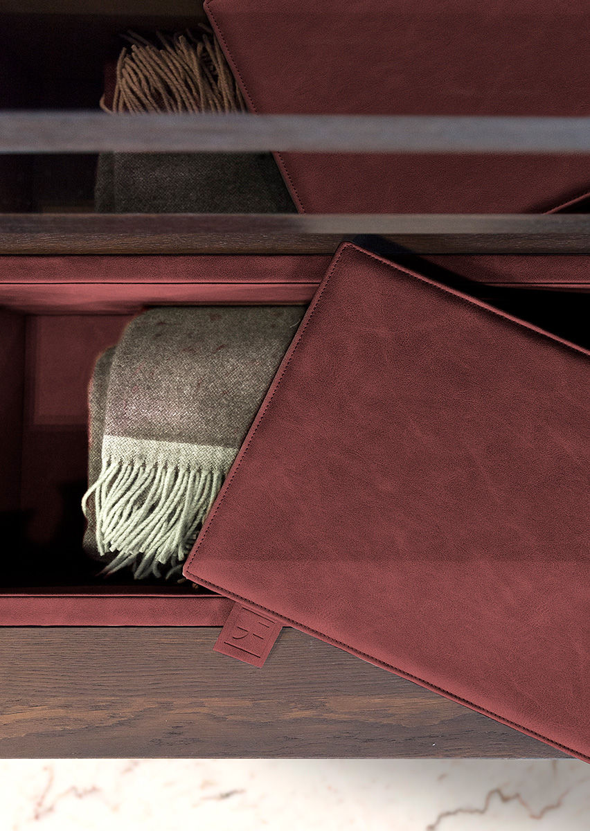 Миниатюра: Naked Retro