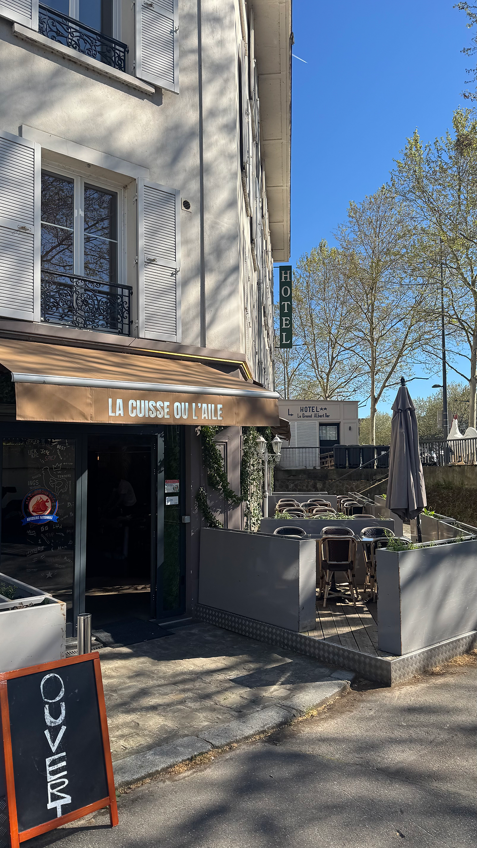Restaurant La Cuisse ou l'Aile Quais de la Marne