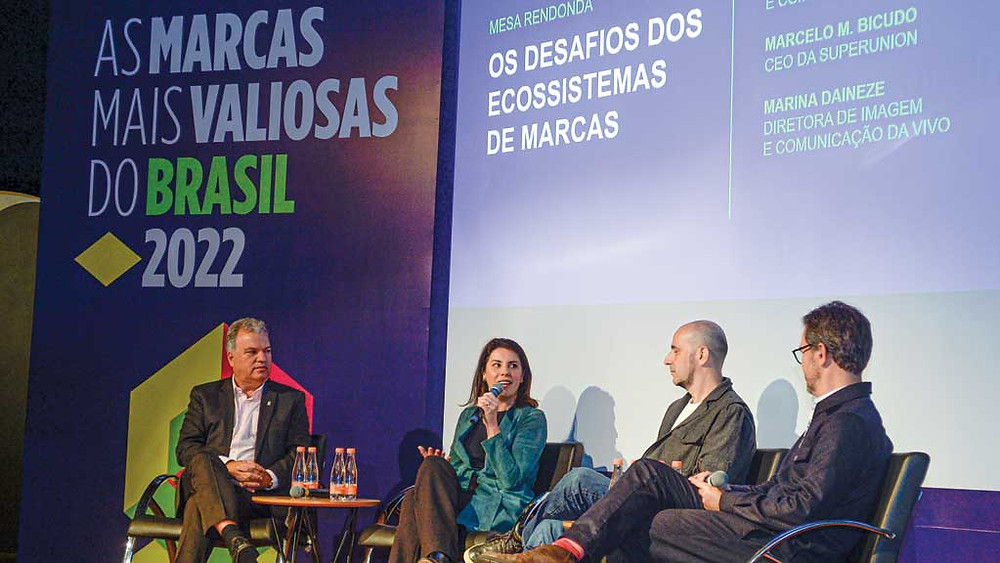 ECOSSISTEMA DE MARCA Primeiro painel reuniu Celso Masson (Editora 3) Marina Daineze (Vivo), Bruno Montejorge (iFood)e Marcelo Bicudo (Superunion). (Crédito:Marco Ankosqui, SP/BRA)