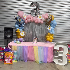 Balloon arch at Bounce ~N~ Play Party Room, Wolfforth, TX