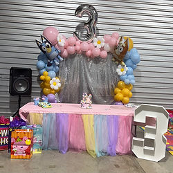 Balloon arch at Bounce ~N~ Play Party Room, Wolfforth, TX