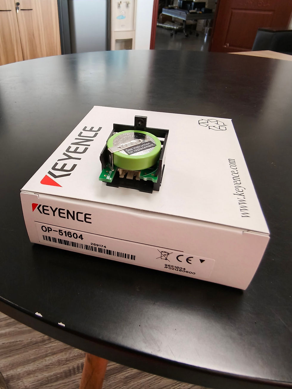 Thumbnail: Keyence PLC power supplier 