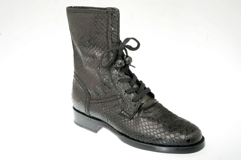 Thumbnail: Capri (Python)