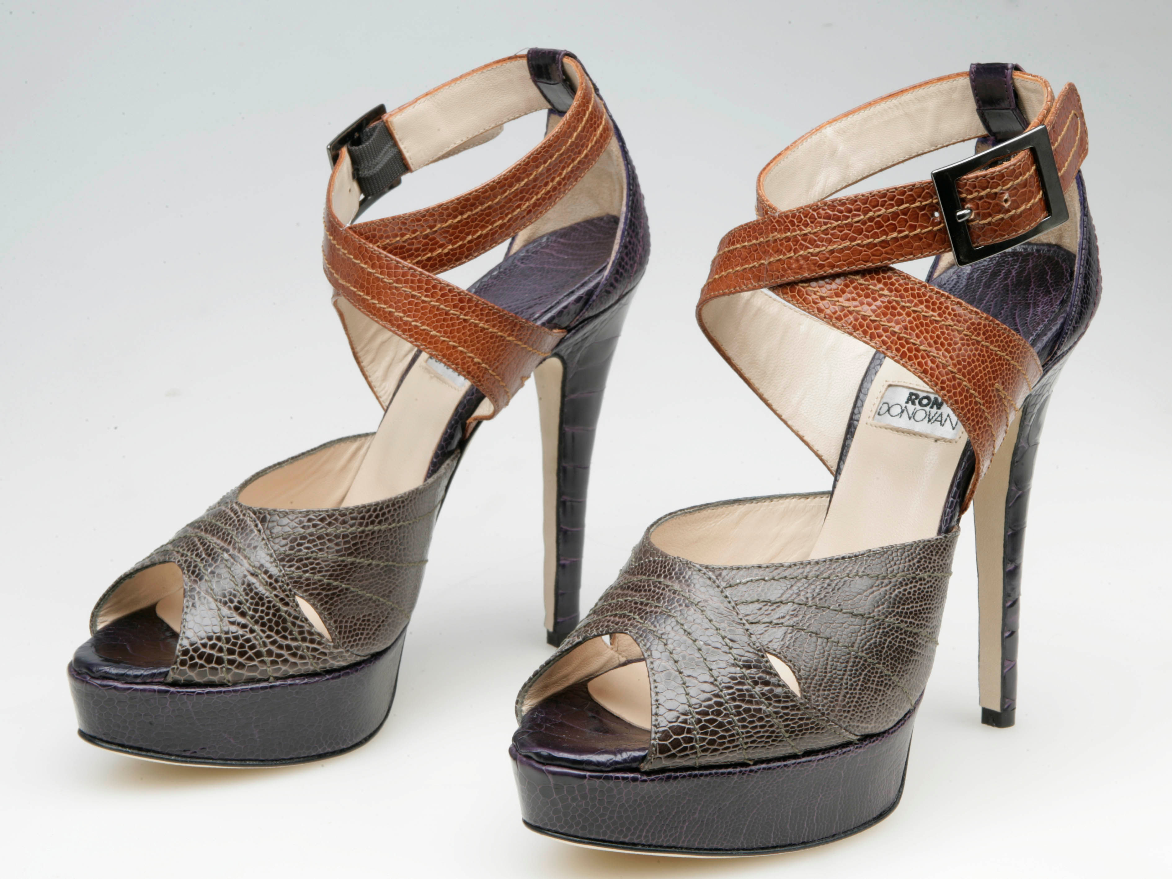 Sabrina (Ostrich Leg)