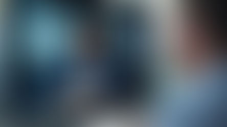 Virtual CFO conducting a virtual financial strategy session