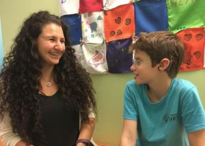 Become a mentor for a child with hearing loss