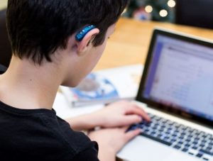 Tech tips for parents of students with hearing loss