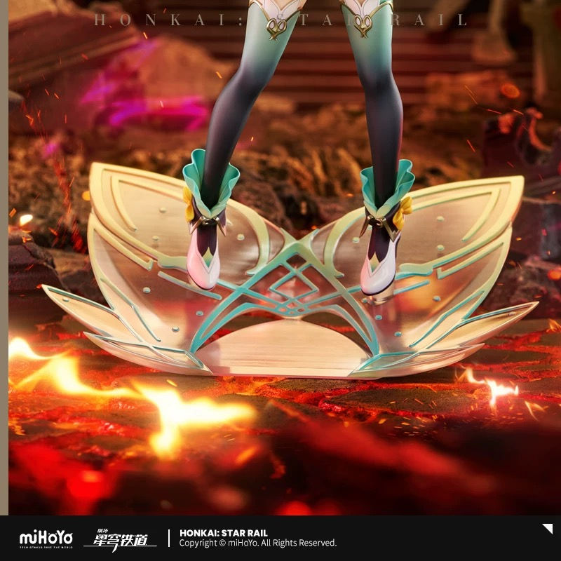 Thumbnail: Honkai: Star Rail Official Firefly Figure