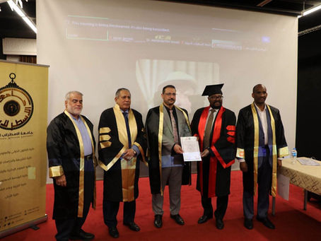 جامعة الاسطرلاب الدولية I.A.U تمنح دولة رئيس جمهورية الصومال بالإنابة سابقًا، ورئيس البرلمان السابق، ووزير الدفاع السابق، وعضو البرلمان الحالي الدكتور محمد مرسل شيخ عبد الرحمن درجة الدكتوراه