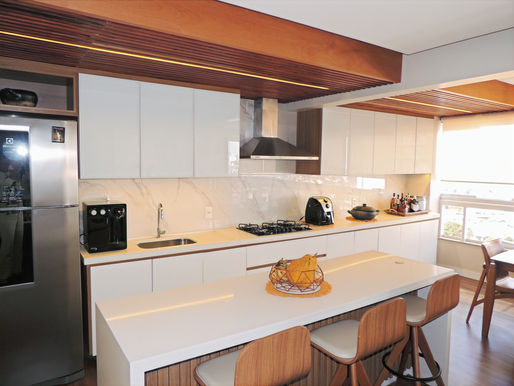 Keila Bernardes da Golden Arquitetura concebe projeto que ressalta a alta tendência em integração!