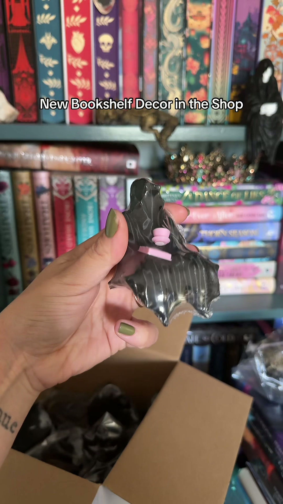 Thumbnail: Bookshelf Decor | Sleeping Dragon