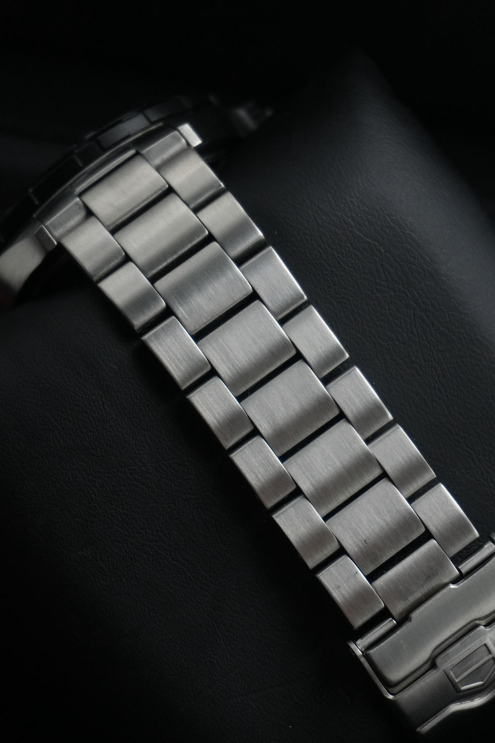 Thumbnail: TAG Heuer Formula 1 Date 41mm - WAZ1111