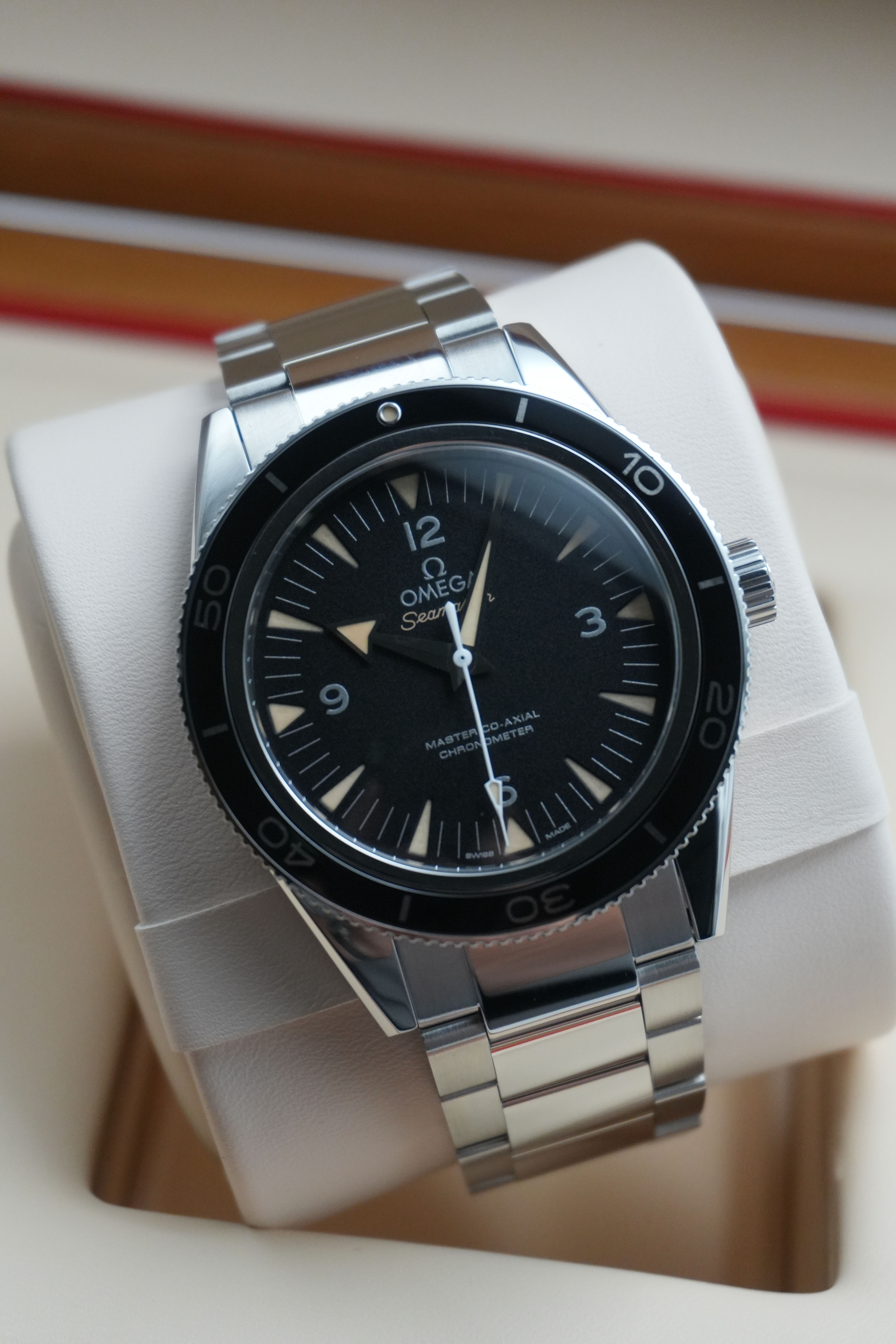 OMEGA Seamaster 300m 41mm ‘Liquidmetal’ -  233.30.41.21.01.001