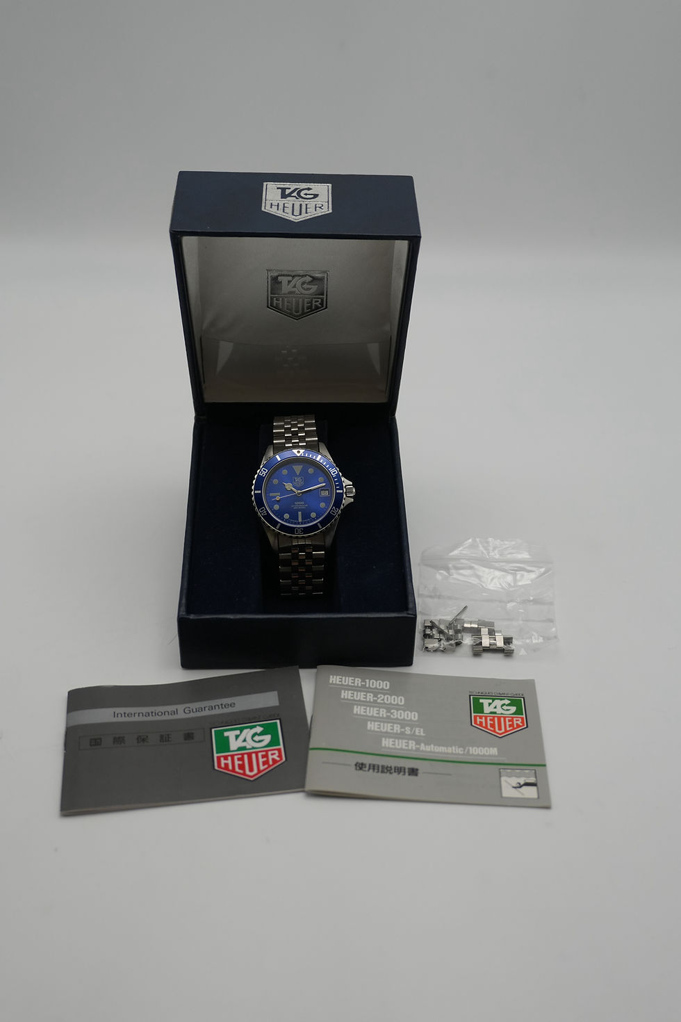 Thumbnail: TAG Heuer Professional 1000 38mm - 980.613N