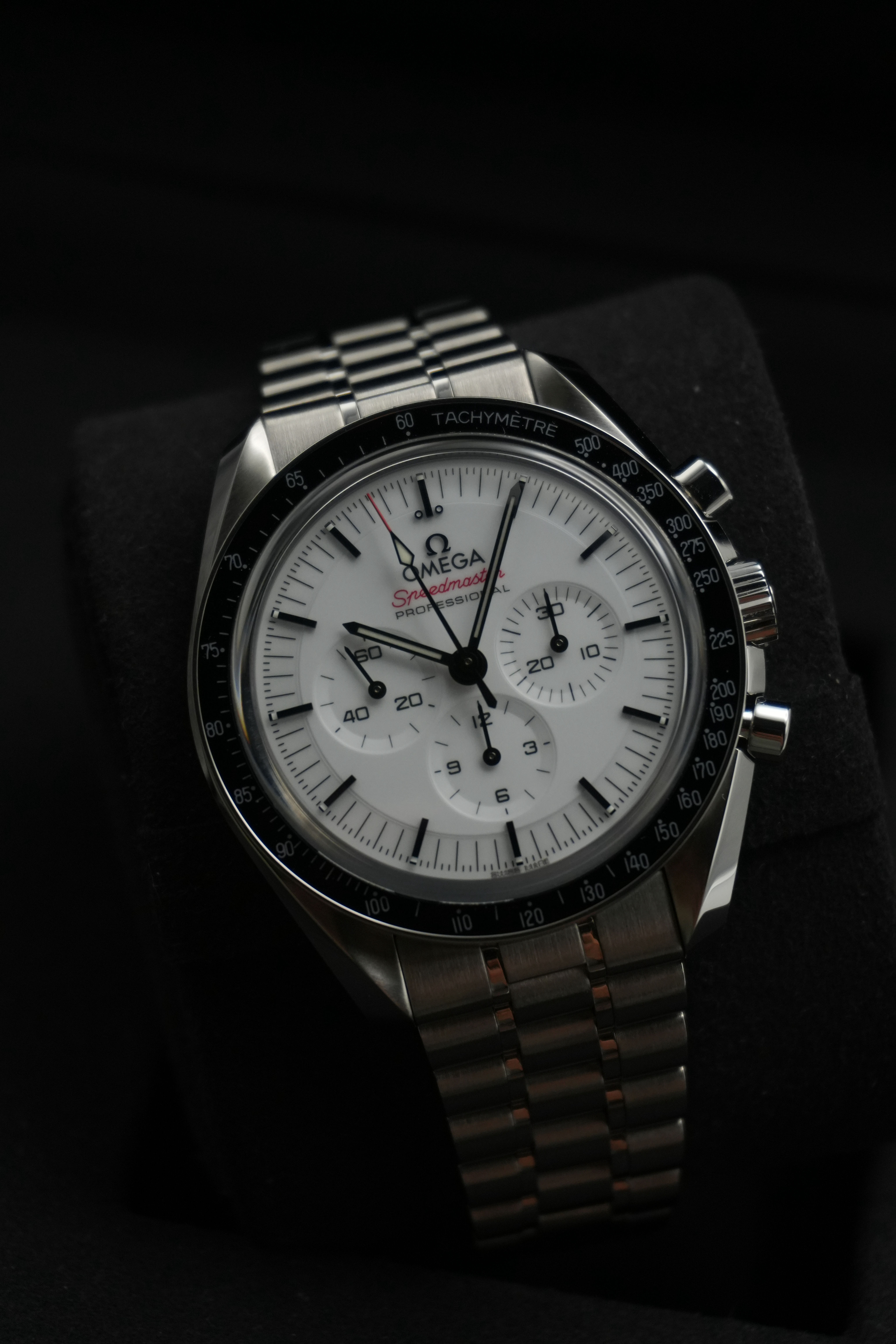OMEGA Speedmaster Moonwatch Professional 42mm - 310.30.42.50.04.001
