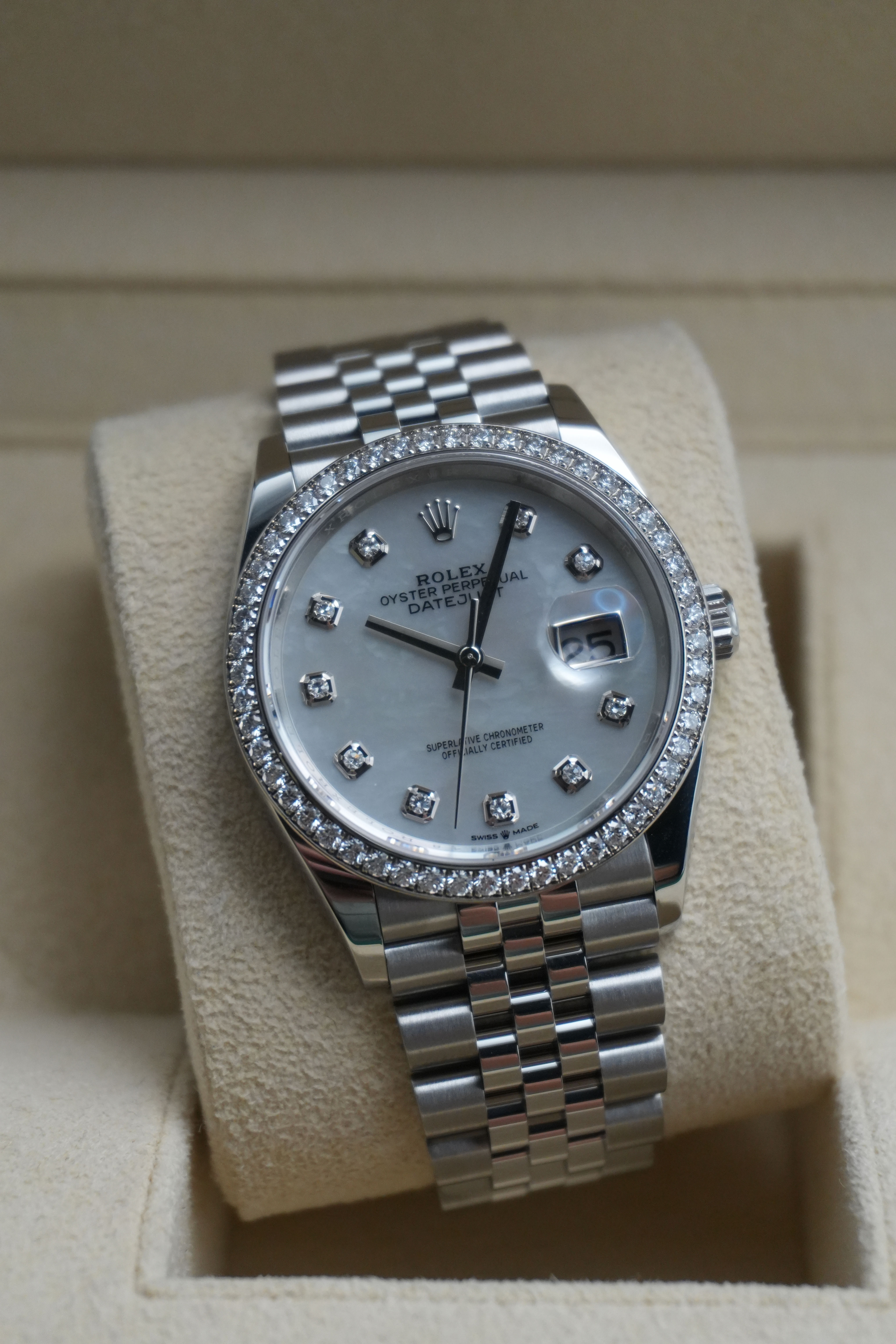 ROLEX Datejust 36 MOP Diamond Dial & Factory Diamond Set Bezel - 126284RBR