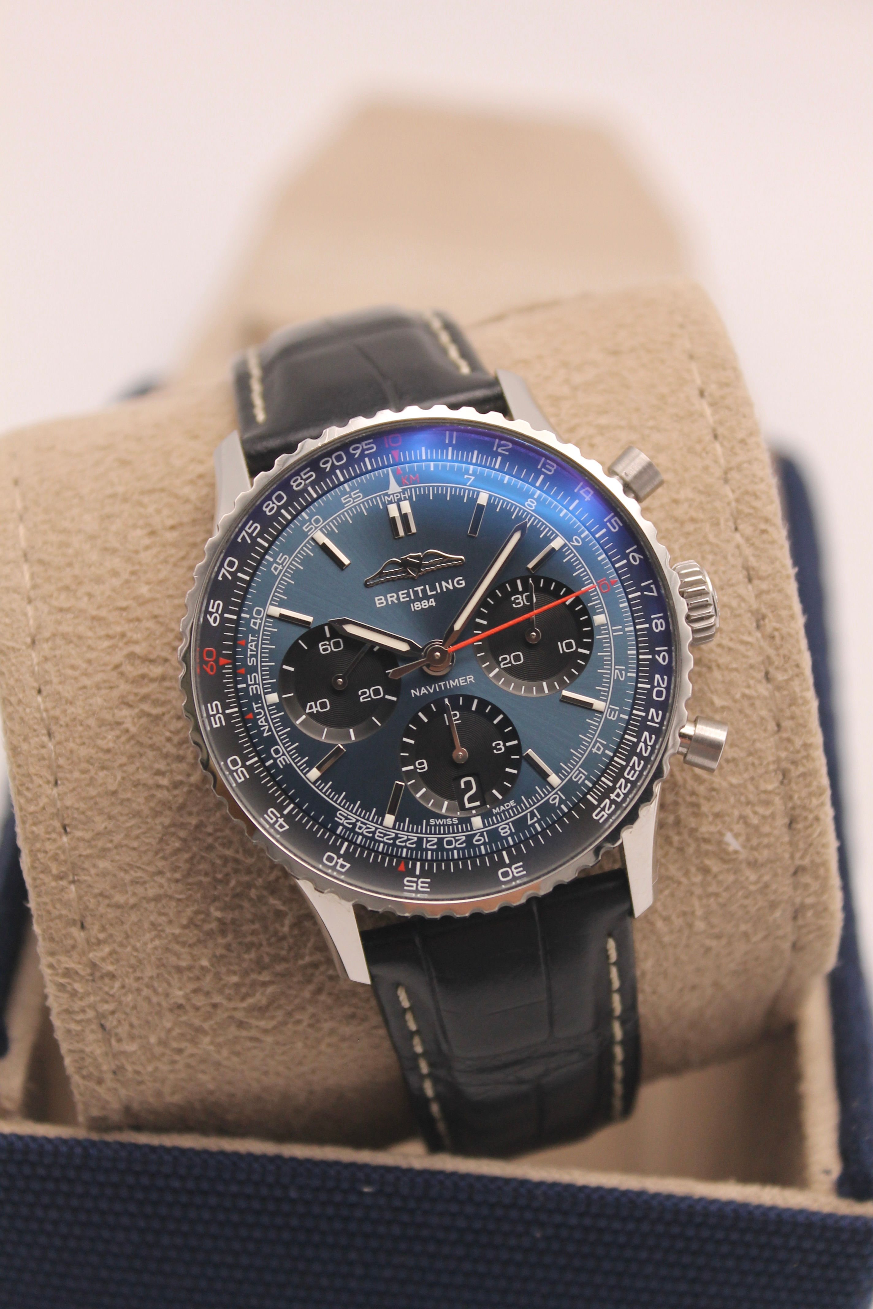 BREITLING Navitimer B01 Chronograph 41mm - AB0139