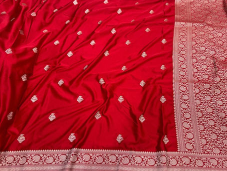Unveiling the Timeless Elegance of Authentic Banarasi Sarees