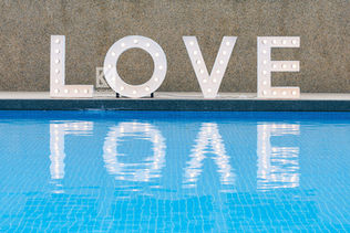 BackdropKL_event letter kl_3d letter blocks kl_logo and letter standees kl_cnc letter cutting kl_lightbulb marquee letter kl_polyform 3d lettter block kl