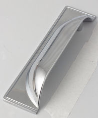 Deco Shell Handle Chrome.jpg
