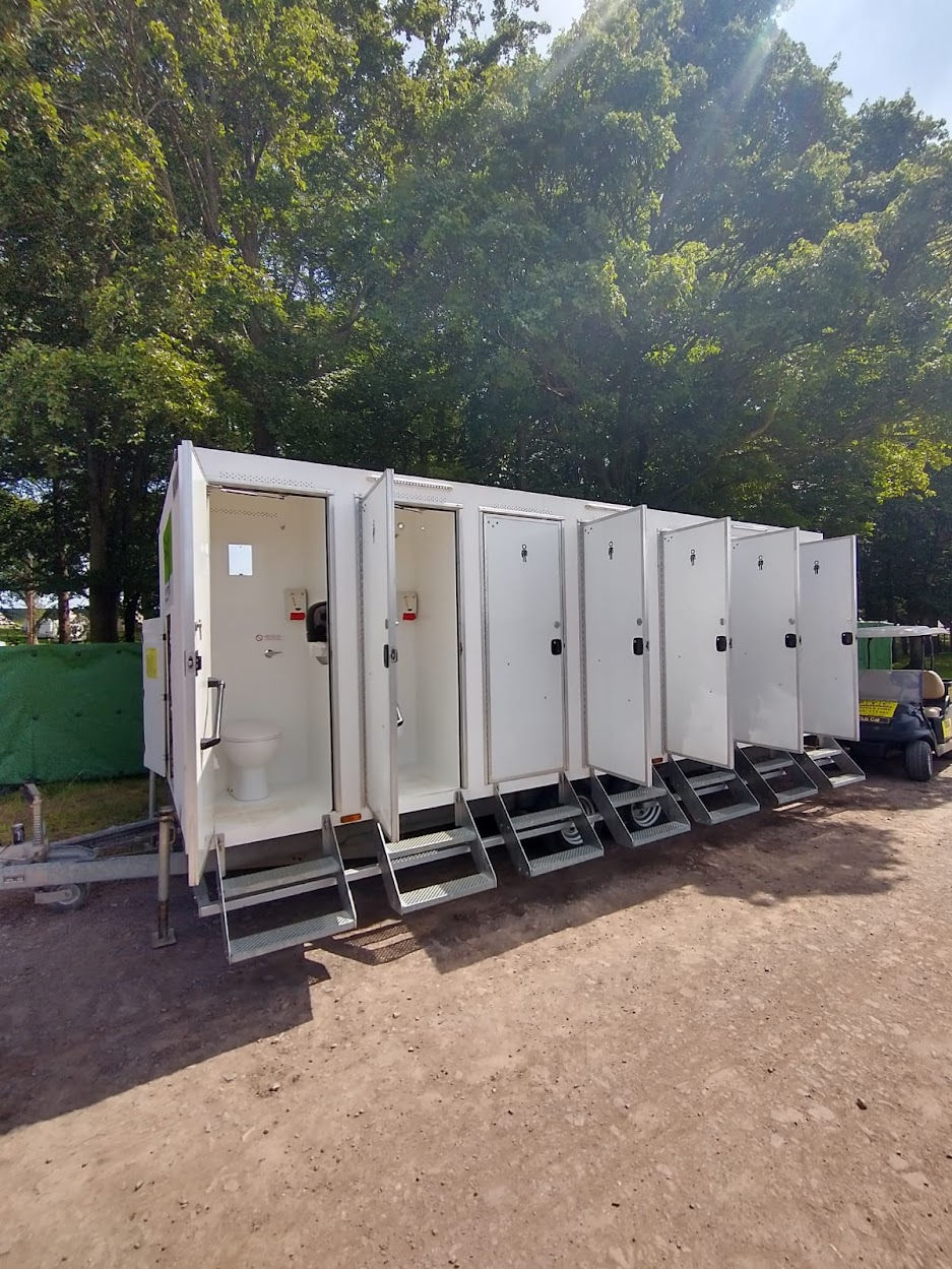 Toilets for Weddings Luxury wedding toilets Leicestershire Spacious