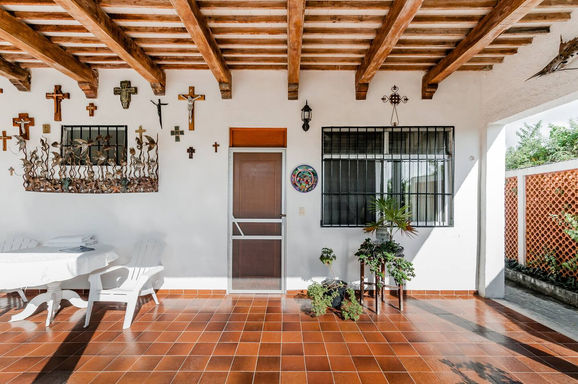 Communal living space